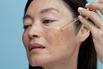 Dùng 2 loại Serum cùng lúc được không? Nguyên tắc Layer