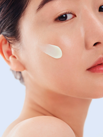 kem-lot-truoc-hay-kem-chong-nang-truoc