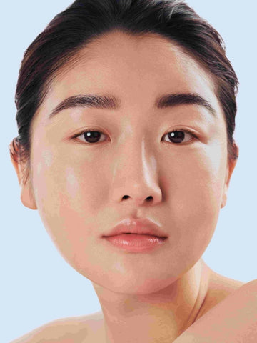 Da nhạy cảm có nên dùng vitamin C không? Nồng độ thích hợp